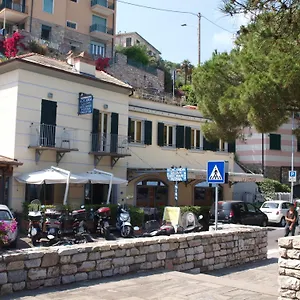  Bed and breakfast La Lucciola